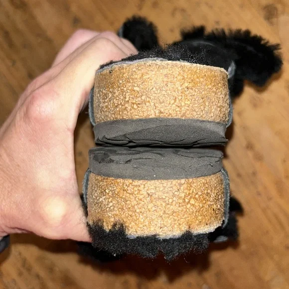 BIRKENSTOCK sz 37 black shearling lined 2 strap corkbed sandals, preowned AS IS - Picture 5 of 7